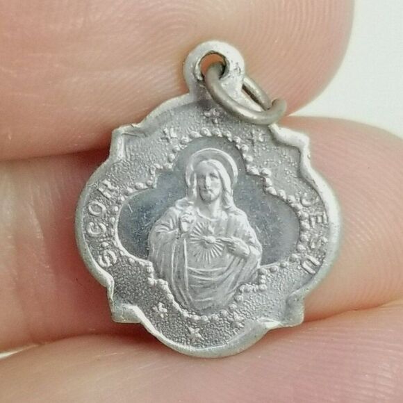 Vintage Jesus Religious Pendant Charm, Silver Tone Double Sided, Estate - Picture 1 of 8